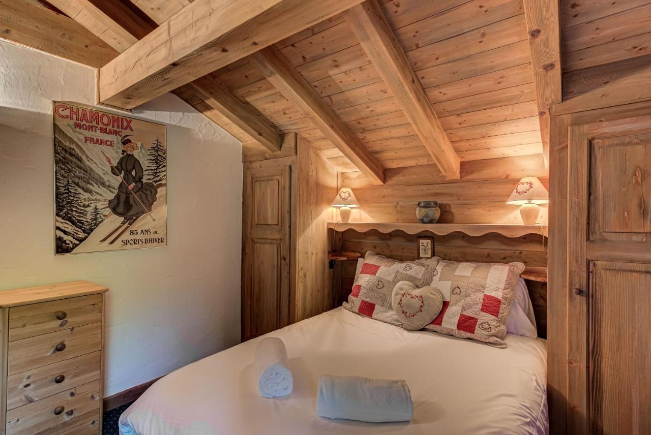 Chalet Blackbushe - Traditional Chalet - Alpes Travel - Sleeps 4-6 Les Houches Exterior foto