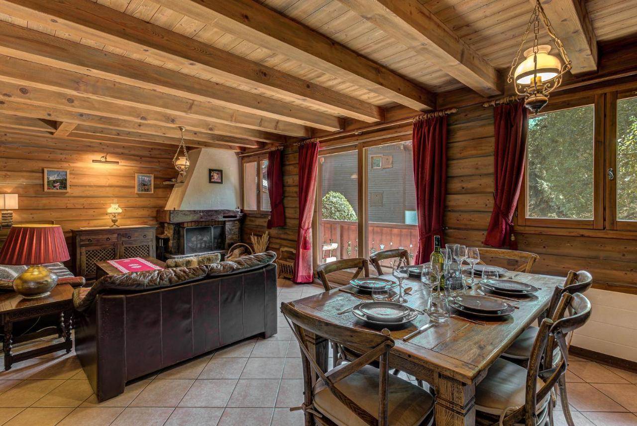 Chalet Blackbushe - Traditional Chalet - Alpes Travel - Sleeps 4-6 Les Houches Exterior foto