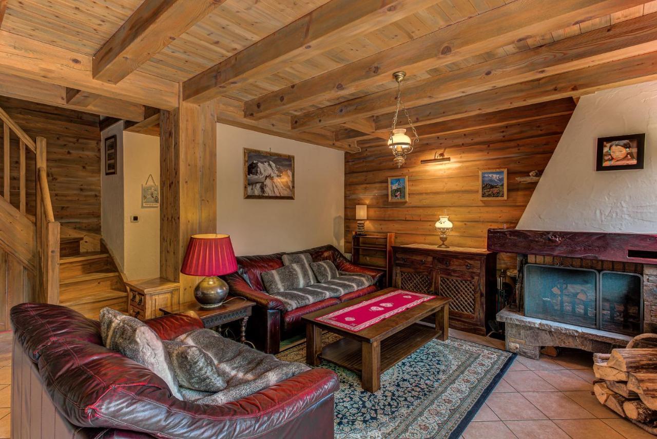 Chalet Blackbushe - Traditional Chalet - Alpes Travel - Sleeps 4-6 Les Houches Exterior foto